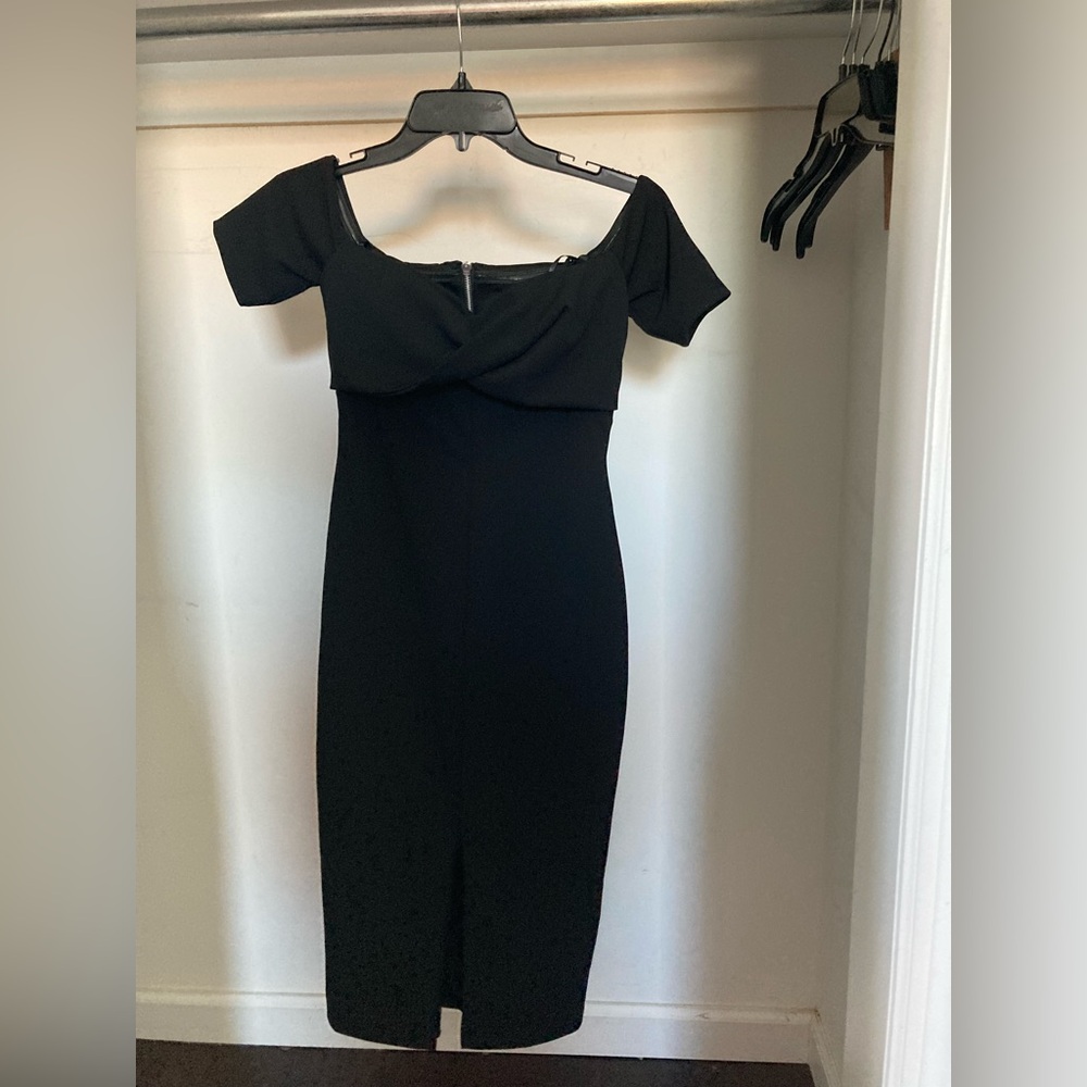 Elegant Black Off-Shoulder Dress New Year’s Eve valentines date dress